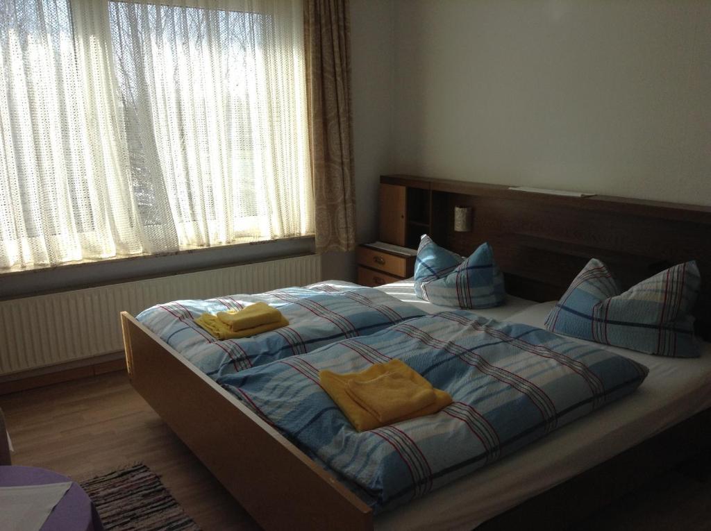 Hotel Rotbuche Westoverledingen Habitación foto